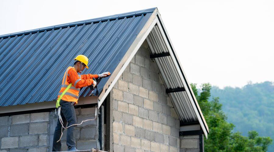 Expert top industrial roofings services in Newtonville, MA